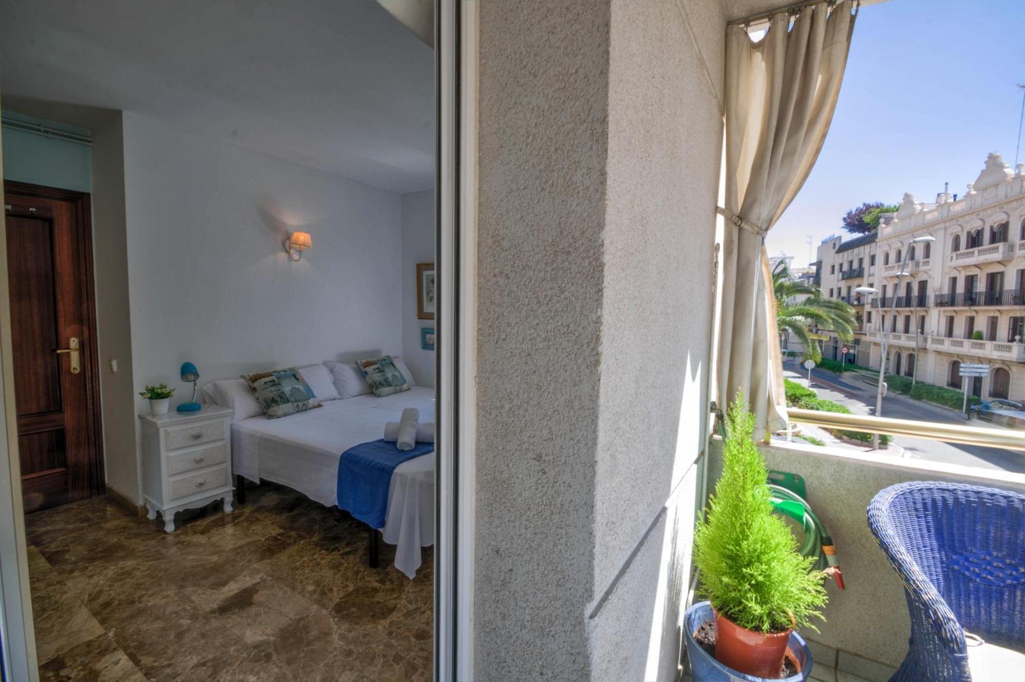 The Rose By Hello Homes Sitges Eksteriør billede